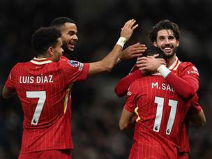 ליברפול לא נבהלה מנסיון הקאמבק של טוטנהאם (GETTY)