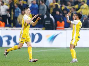 אך נחמיאס השווה תוך שמונה דקות (אלן שיבר)