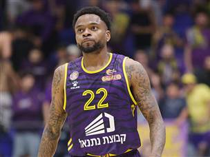 קופר קלע שלשה גדולה שהובילה לדרמה בסיום, אך לא העניקה את הניצחון לחולון (שיבר)