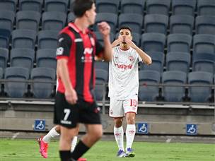 וביטון עשה כל מה שרצה (צילום: ברני ארדוב)