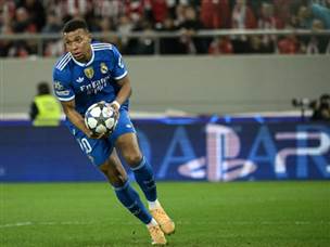 ורק בזכותו (Photo by Angelos Tzortzinis / AFP via Getty Images)