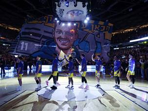 ההיכל התמרק לערב של כדורסל ורגש (אלן שיבר)