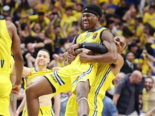 אך המילה האחרונה הייתה של קלארק (אלן שיבר)