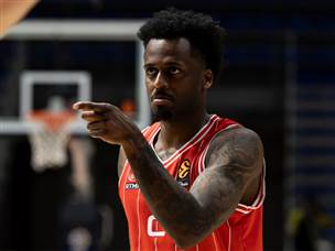 הבטיחה פלייאאוף: הפועל גברה על מכבי בדרבי יורוליג