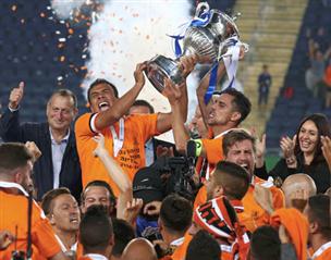 תואר היסטורי (אלן שיבר)