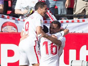 סביליה הענישה את ההגנה הדלה של ברצלונה (GETTY)