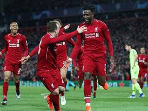 אוריגי ושאקירי חוגגים את השער הרביעי (Gettyimages