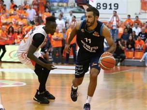 בן שימול, יעיל כמו תמיד (אלן שיבר)