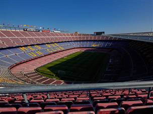 הקאמפ נואו היה ערוך ומוכן למשחק הליגה הראשון (getty)