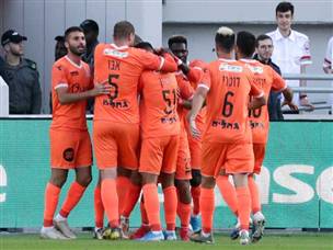 העולה החדשה חגגה אחרי 9 דקות בלבד (דני מרון)