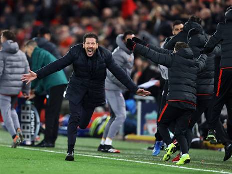 סימאונה. ברבע לא תהיה לו הזדמנות לקאמבק בגומלין (Getty)