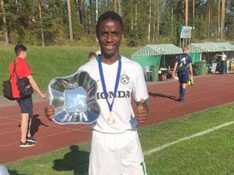 עם תואר ה-MVP בטורניר נייקי