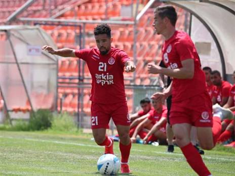 ברשצקי וליידנר באגף (באדיבות הפועל ת"א)