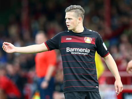 במדי לברקוזן. לא קיבל הזדמנות (Getty)