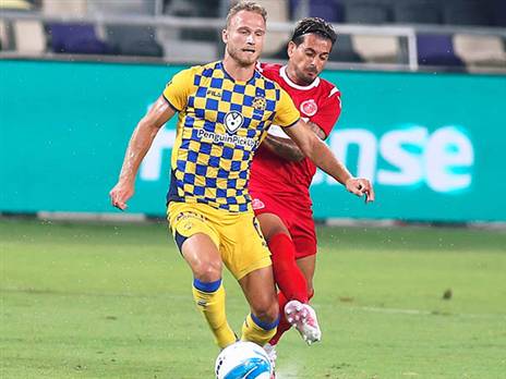 אחד מגיבורי האליפות מעוניין לצאת לאירופה. גלזר (צילום: אלן שיבר)