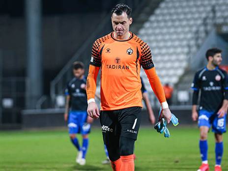 שטקוס. השוער בדרך לחודורוב (אנצ'ו ג'וש)