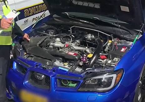 סובארו אימפרזה טורבו משופרת באחד ממבצעי אגף התנועה אשתקד (צילום: אגף התנועה)