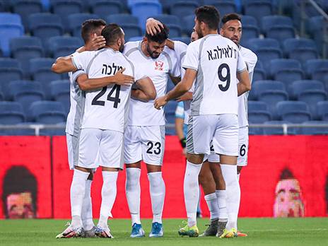 וי ראשון (מאור אלקסלסי)