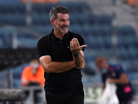 אטפלד, ממשיך לחפש חיזוק (ברני ארדוב)