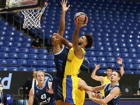 דורסי. פתיחה מגומגמת, והתפוצצות (אלן שיבר)