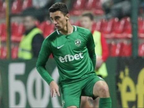 ביטון במדי לודוגורץ. ויתר על כסף כדי לעזוב