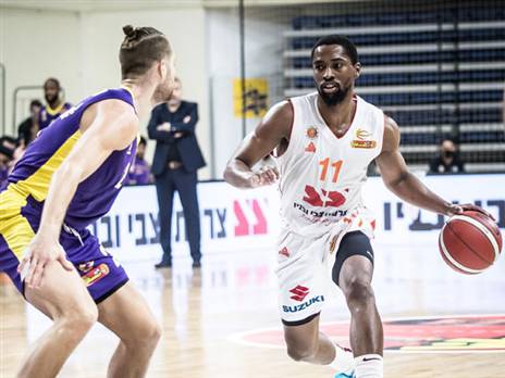 מצטיין המשחק - אייזאה טיילור (מנהלת הליגה)