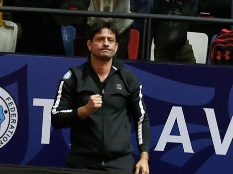 סמדג'ה: "השיג מדהים" (אלן שיבר)