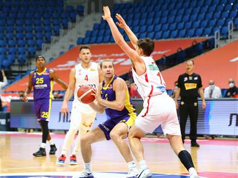 וורקמן וחולון הצליחו להישאר צמודים (מנהלת הליגה)