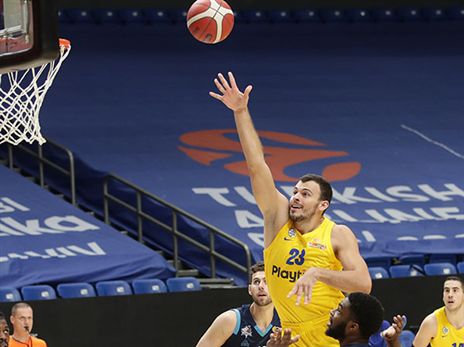 יקבל מנוחה. ז'יז'יץ'. (צילום: דני מרון)