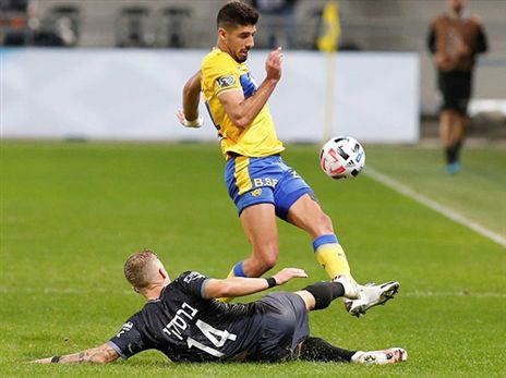 "שמח שניצחנו, אבל אסור לנו להיראות ככה". כהן (צילום: אלן שיבר)