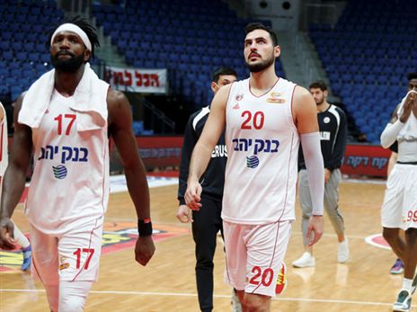 "המקום של אף אחד לא מובטח" (אלן שיבר)