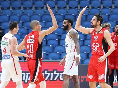 "הזכיר את הימים באוסישקין" (מנהלת הליגה)