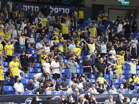 הקהל נהנה (דני מרון)