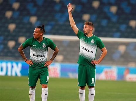 אצילי עם שרי. איך הוא יוצא במשחק כזה? (אלן שיבר)