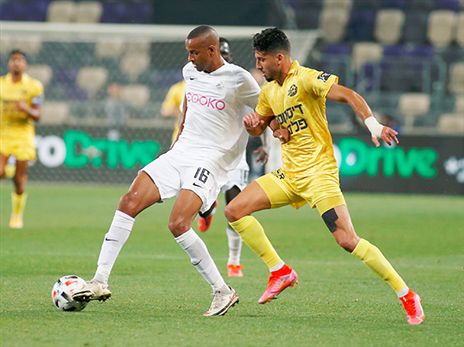 יריבה קשה לפיצוח. הצהובים מול אשדוד בליגה (צילום: אלן שיבר)