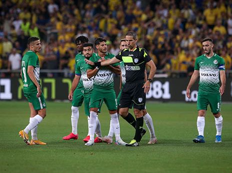 שמואלביץ' זכה למחמאות משתי הקבוצות (אלן שיבר)