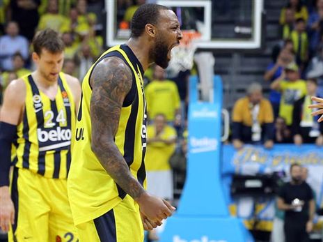 במדי פנר. רצה לשחק תחת אוברדוביץ' (יורוליג)