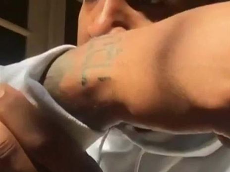 הקעקוע בערית על ידו של וויליאמס