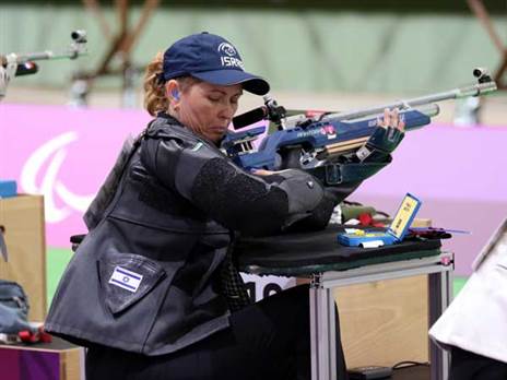 (צילום: קרן איזיקסון)