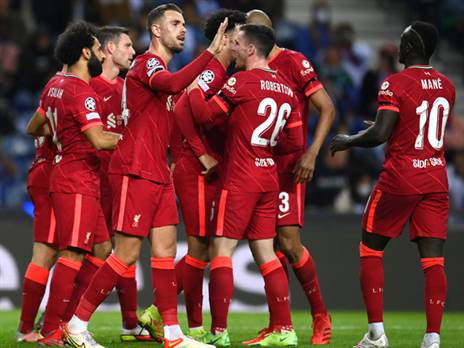 "לא מדברים על ליברפול כי היא לא ביזבזה בקיץ" (GETTY)