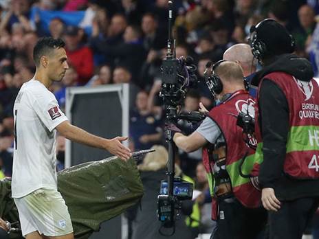 קמפיין בניחוח קצת אחר. זהבי (אודי ציטיאט)