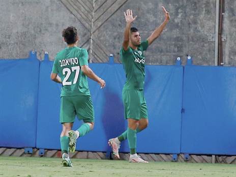 חגיגה מאופקת של יצחק (אלן שיבר)