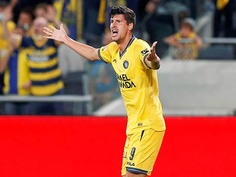 מכבי ת"א חייבת מאמן (אלן שיבר)