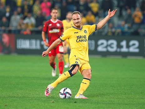 גלזר עשוי לפתוח לראשונה בעידן קרסטאיץ' (אלן שיבר)