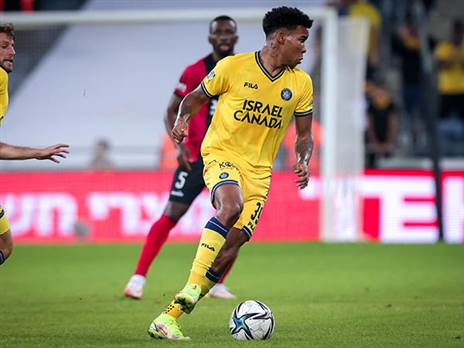 בדרך החוצה. גררו (מאור אלקסלסי)