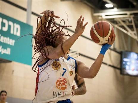 מי תמלא את הבור של קרינגטון בהתקפה? (קרדיט: מנהלת ליגת העל לנשים בכדורסל)