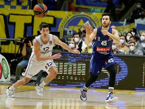 דיברתולומיאו התמודד נגד הישראלי (צילום: אלן שיבר)