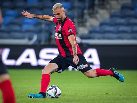 קפילוטו. חוזר אחרי העדרות ארוכה (מאור אלקסלסי)