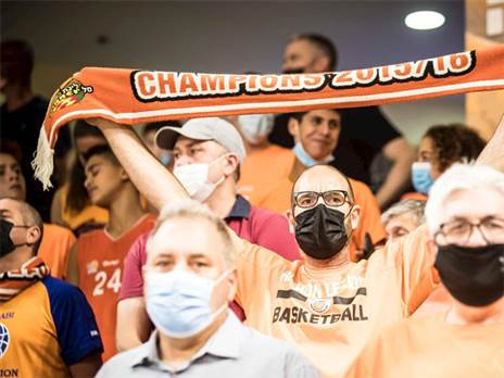 ואיזה מסכנים האוהדים (מנהלת הליגה)