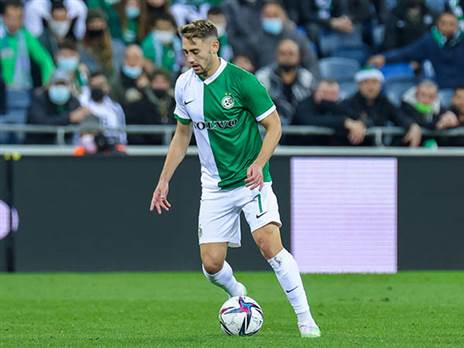 רק הוא וג'וש כהן משחקים יותר. אצילי (צילום: דני מרון)